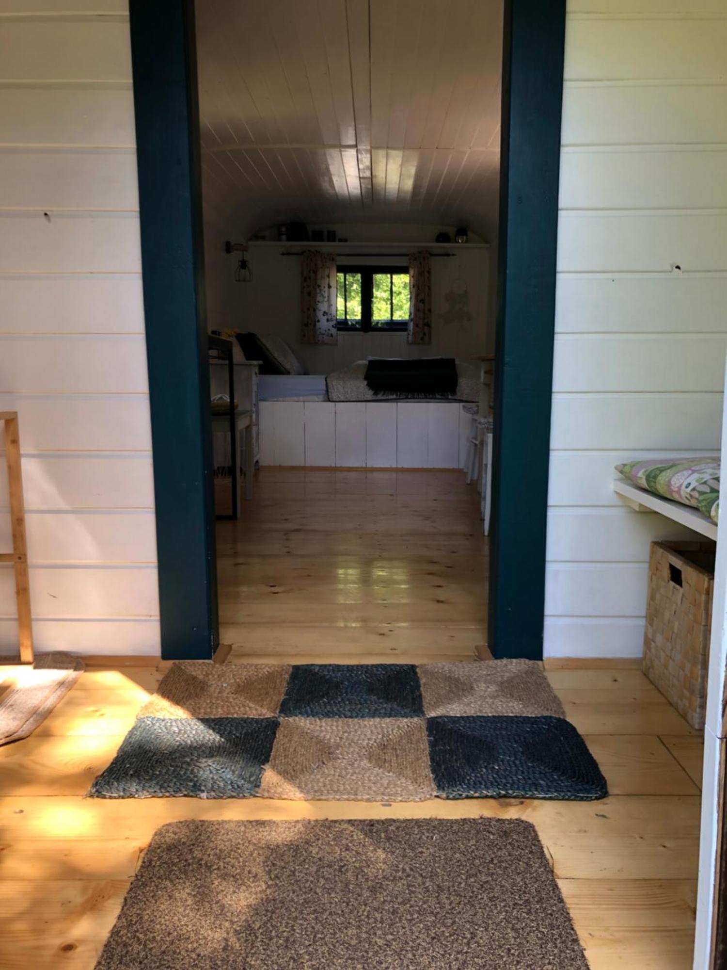 Kouzelna Maringotka Hotel Chribska Luaran gambar